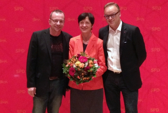 Elvira Drobinski-Weiß, MdB, mit den stellv. Kreisvorsitzenden Uwe Hengherr (links) und Karl-Rainer Kopf